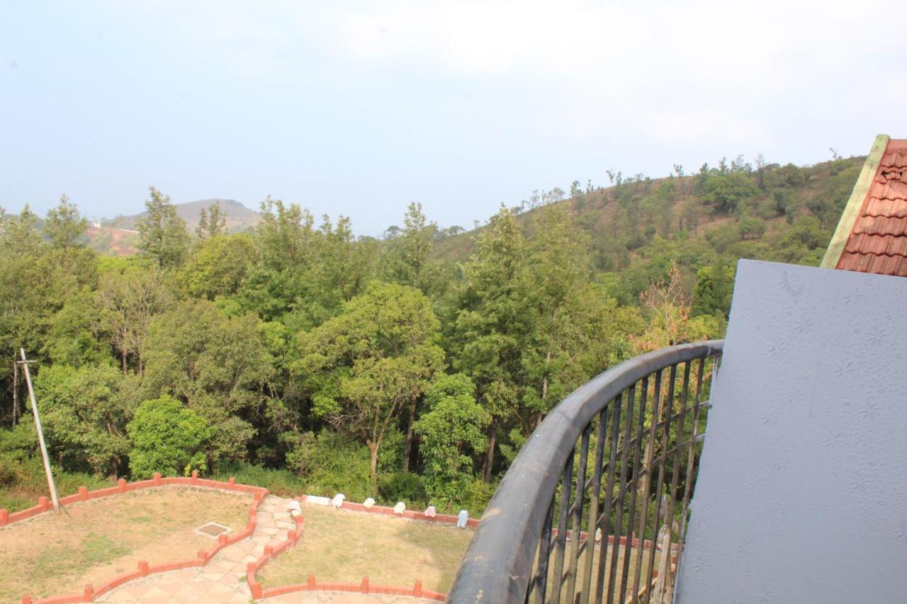 The Greenwood Resort Chikmagalur - Escape To Tranquil Mountain Views 外观 照片